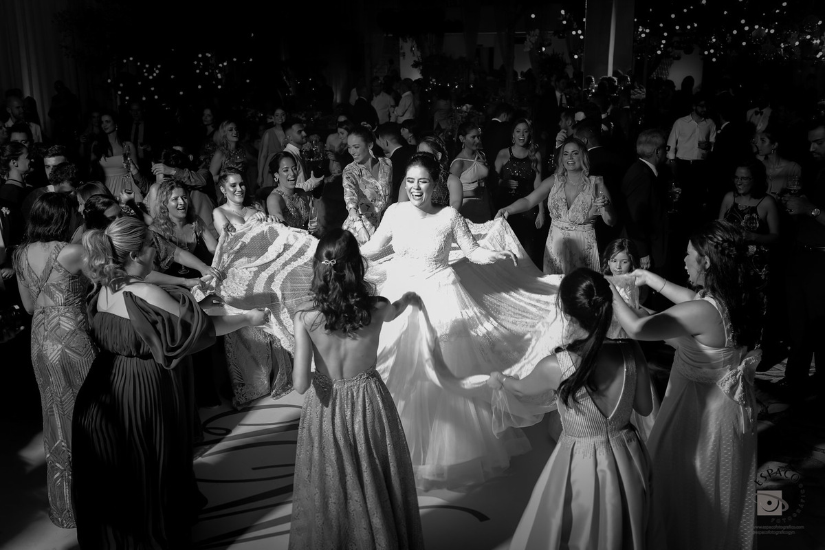 casamento sapato noiva casa lis goiania savio e sonia vero festas espaco fotografico 