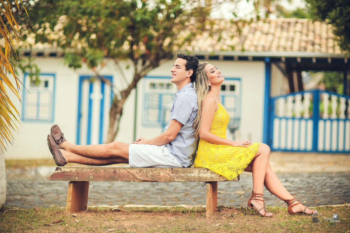 Pirenópolis e seu charme para as sessões fotográfica pre-wedding, save the date, trash the dress e e-session. Por Espaço Fotográfico