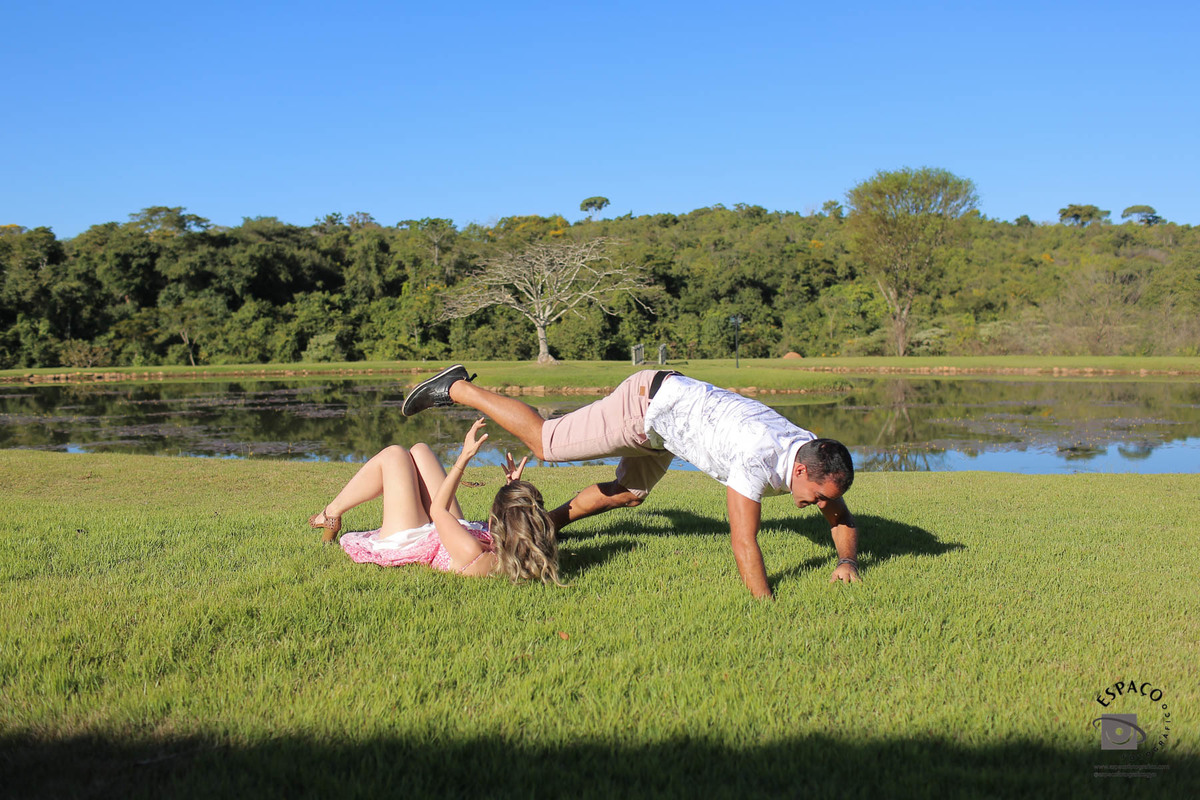 Pre casamento pre wedding ensaio de casal haras qualite goiania fotografia de casamento goiania