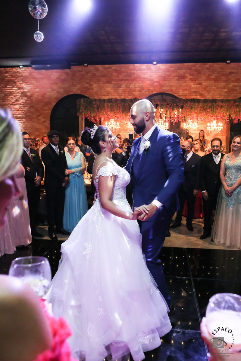 casamento kauai eventos savio e sonia decoracao mesa de bolo fotografia de casamento wedding noiva noivo