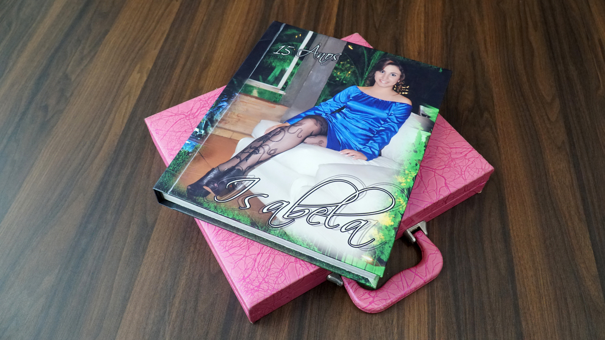 albuns de casamento - livros de casamento - fotografos de casamento - wedding - fotografos de ribeirão preto - fotografos de são paulo - pre wedding - ensaios - albuns infantis - crianças - foto livro - 15 anos - debutante - albuns de 15 anos-