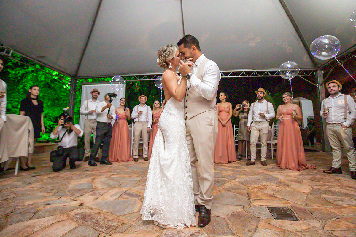 fotografias de casamento Ribeirão Preto e Região São Paulo - Wedding - Pre wedding - Alianças - Bride - Casei - Noivas - Noivinha - Noivo - Buque - Making Of - Cerimonialista