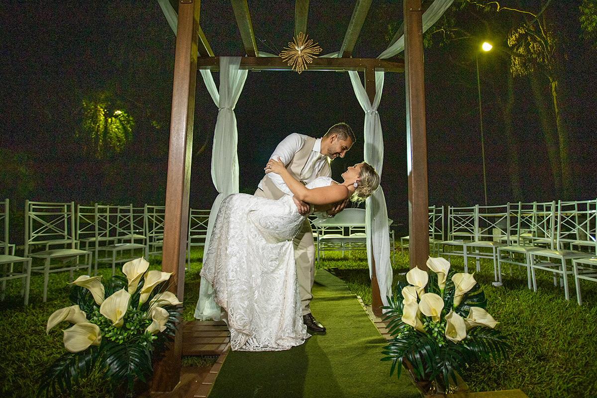 fotografias de casamento Ribeirão Preto e Região São Paulo - Wedding - Pre wedding - Alianças - Bride - Casei - Noivas - Noivinha - Noivo - Buque - Making Of - Cerimonialista