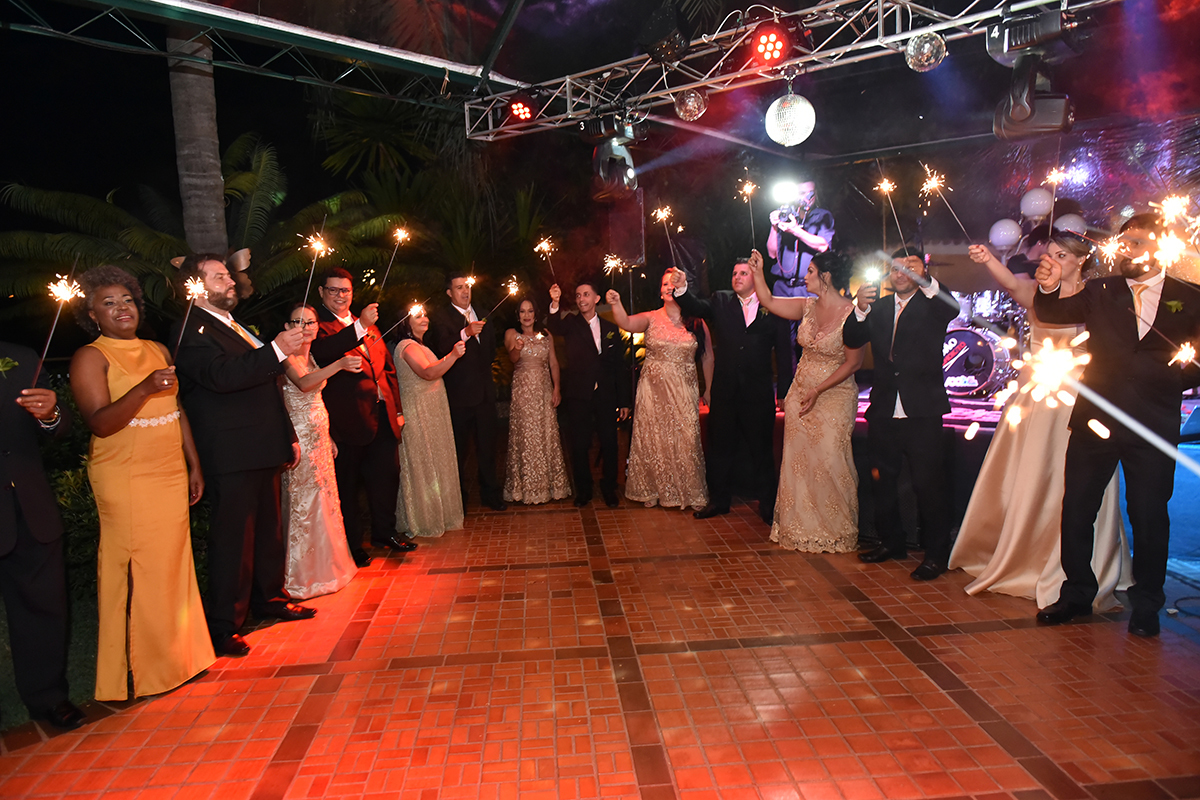 fotografias de casamento Ribeirão Preto e Região São Paulo - Wedding - Pre wedding - Alianças - Bride - Casei - Noivas - Noivinha - Noivo - Buque - Making Of - Cerimonialista