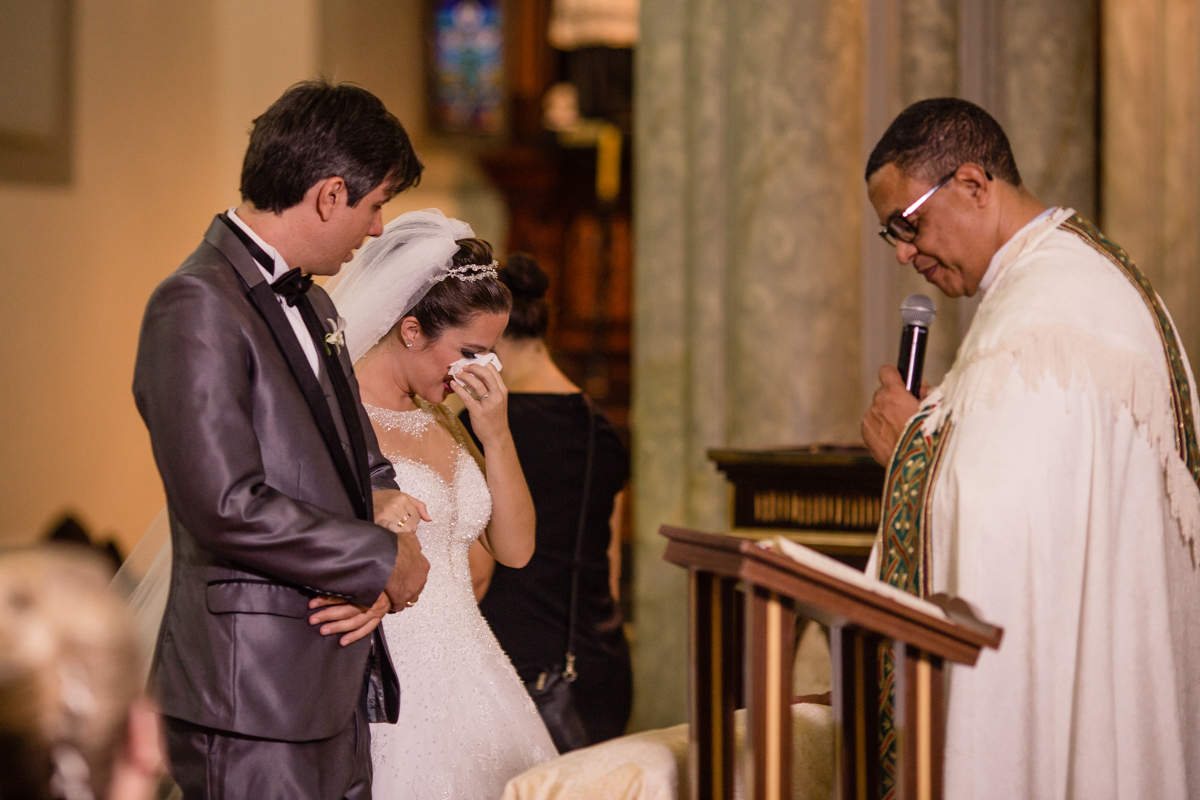 Casamento Noivo Noiva Padre  Catedral Uberaba