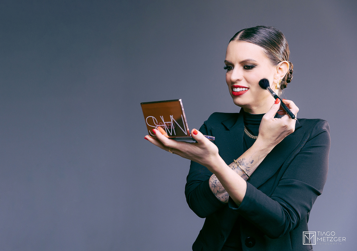 fotografia corporativa; makeup; fotógrafo profissional; fotógrafo de rio do sul; retratos; retratocorporativo