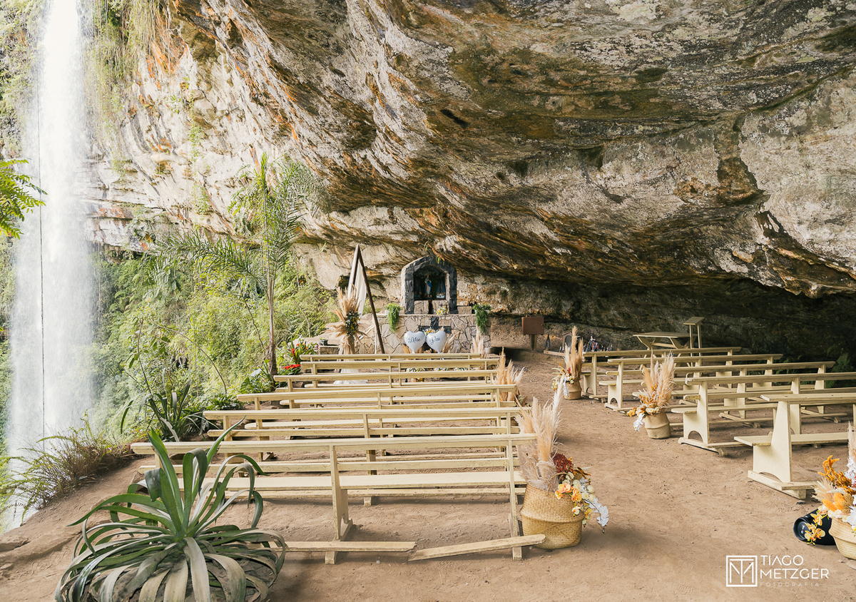 destination wedding; alfredo wagner; gruta do poco certo; tiago metzger; tmtz; garden eventos