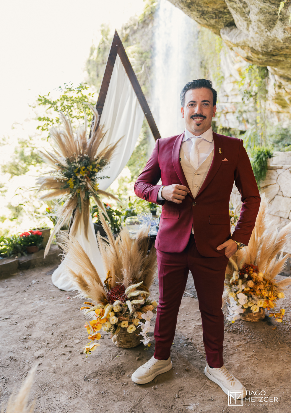 destination wedding; alfredo wagner; gruta do poco certo; tiago metzger; tmtz; garden eventos