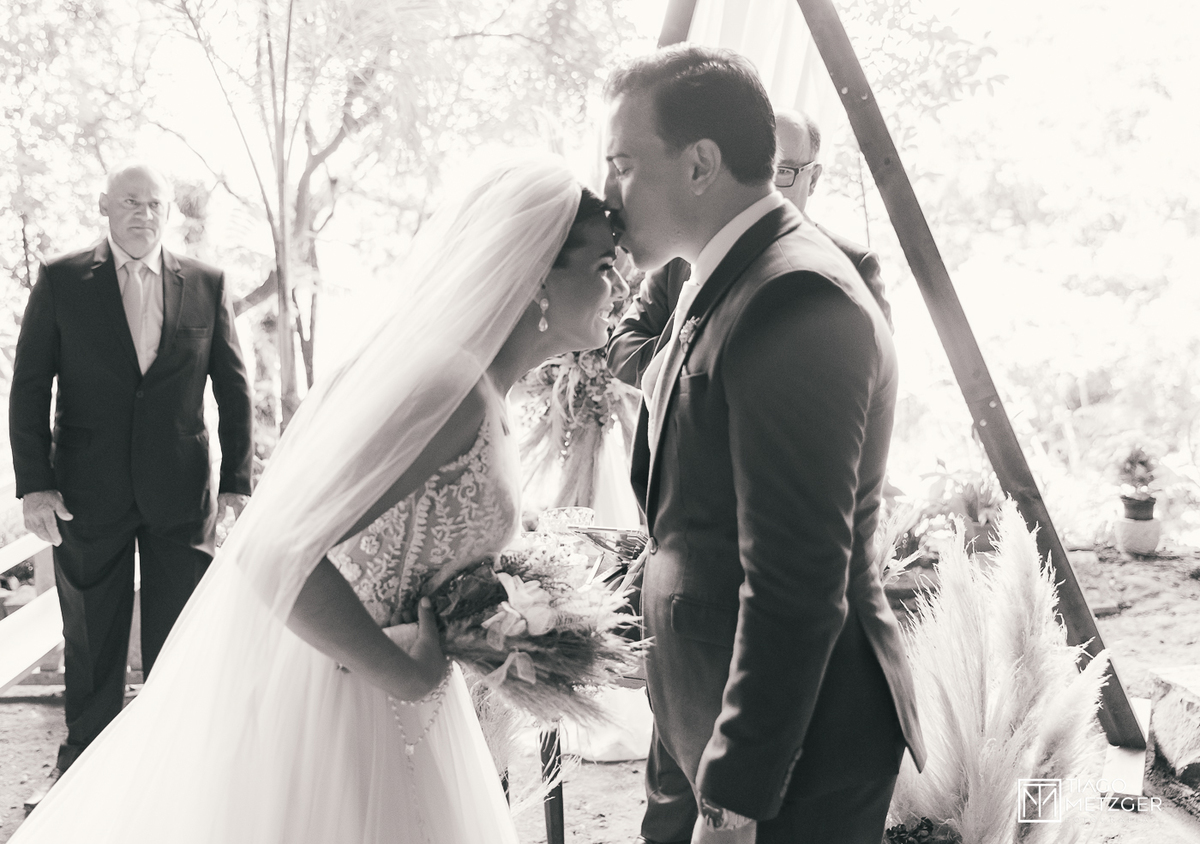 destination wedding; alfredo wagner; gruta do poco certo; tiago metzger; tmtz; garden eventos