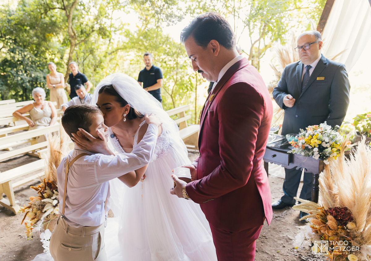 destination wedding; alfredo wagner; gruta do poco certo; tiago metzger; tmtz; garden eventos