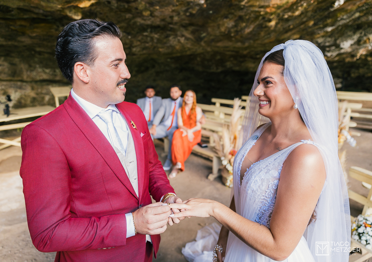 destination wedding; alfredo wagner; gruta do poco certo; tiago metzger; tmtz; garden eventos