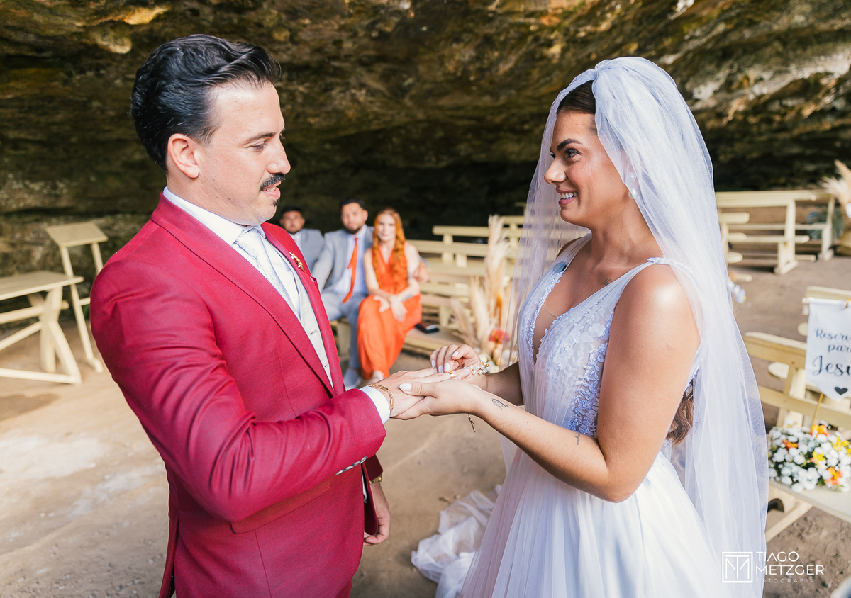 destination wedding; alfredo wagner; gruta do poco certo; tiago metzger; tmtz; garden eventos
