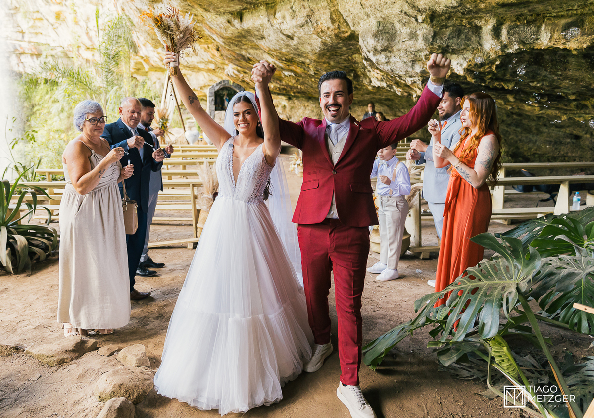 destination wedding; alfredo wagner; gruta do poco certo; tiago metzger; tmtz; garden eventos