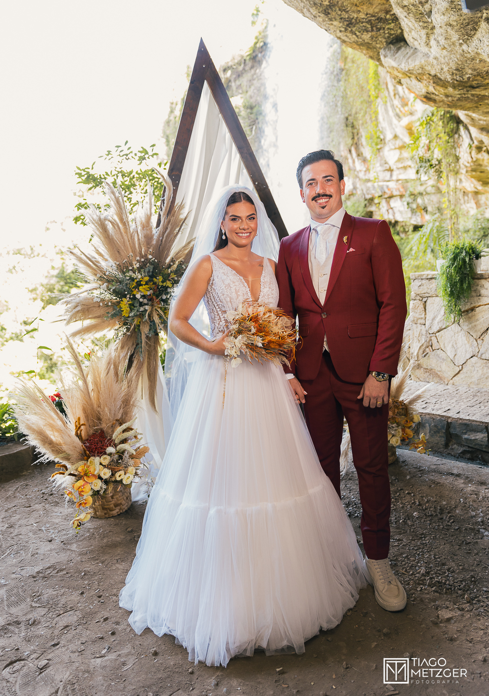 destination wedding; alfredo wagner; gruta do poco certo; tiago metzger; tmtz; garden eventos
