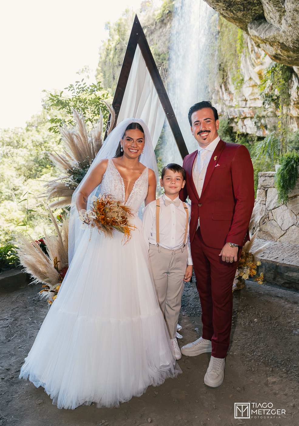 destination wedding; alfredo wagner; gruta do poco certo; tiago metzger; tmtz; garden eventos