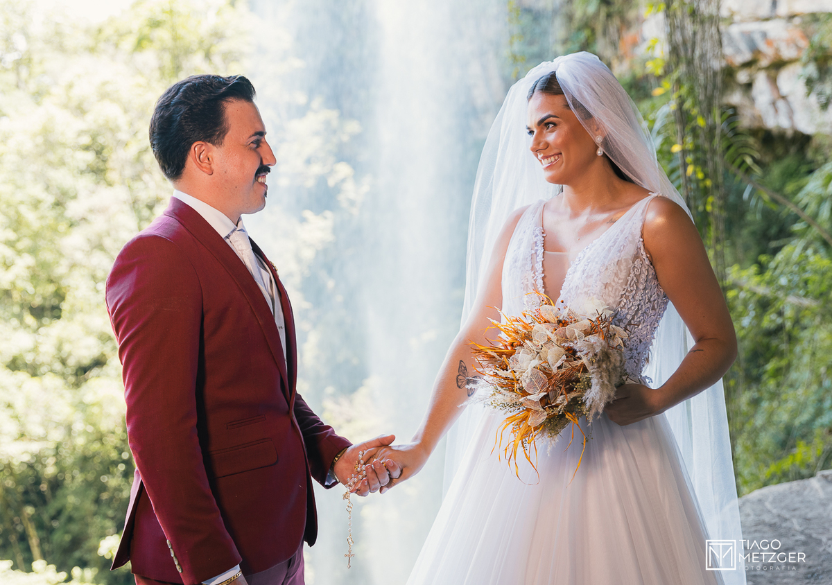 destination wedding; alfredo wagner; gruta do poco certo; tiago metzger; tmtz; garden eventos