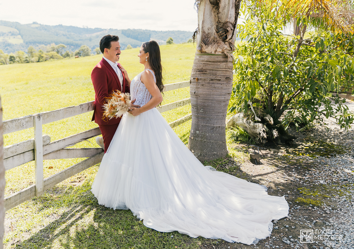 destination wedding; alfredo wagner; gruta do poco certo; tiago metzger; tmtz; garden eventos