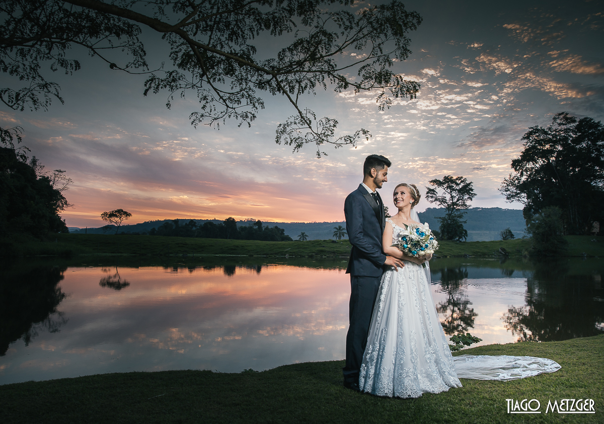 casamento; tiago metzger; wedding; casamento ao arlivre; noivas; casamento de dia; casamento no por do sol; noivos no por do sol