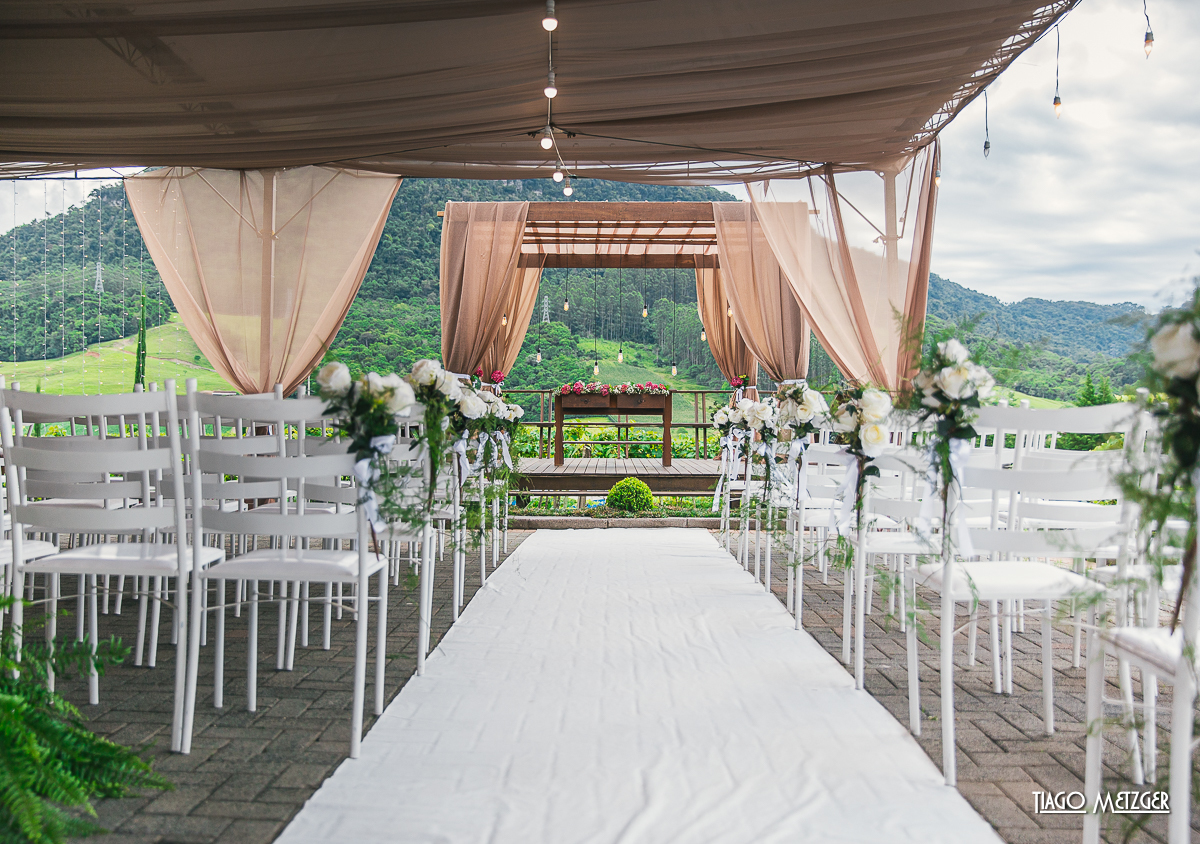 casamento ao ar livre; casamento rio do sul; casamento campo; casamento osteria la campagna; book externo; noivos; casal