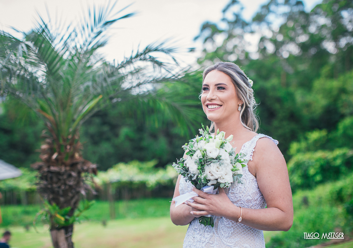 casamento ao ar livre; casamento rio do sul; casamento campo; casamento osteria la campagna; book externo; noivos; casal
