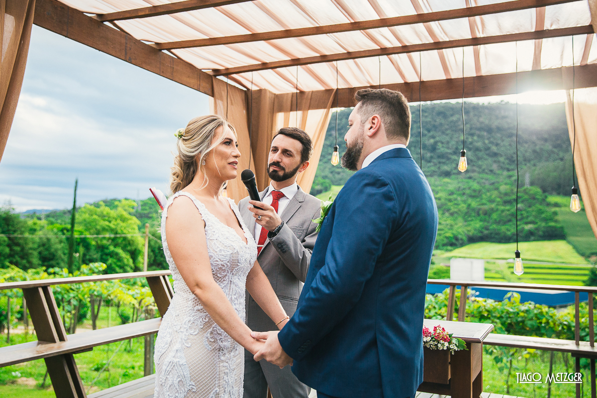 casamento ao ar livre; casamento rio do sul; casamento campo; casamento osteria la campagna; book externo; noivos; casal