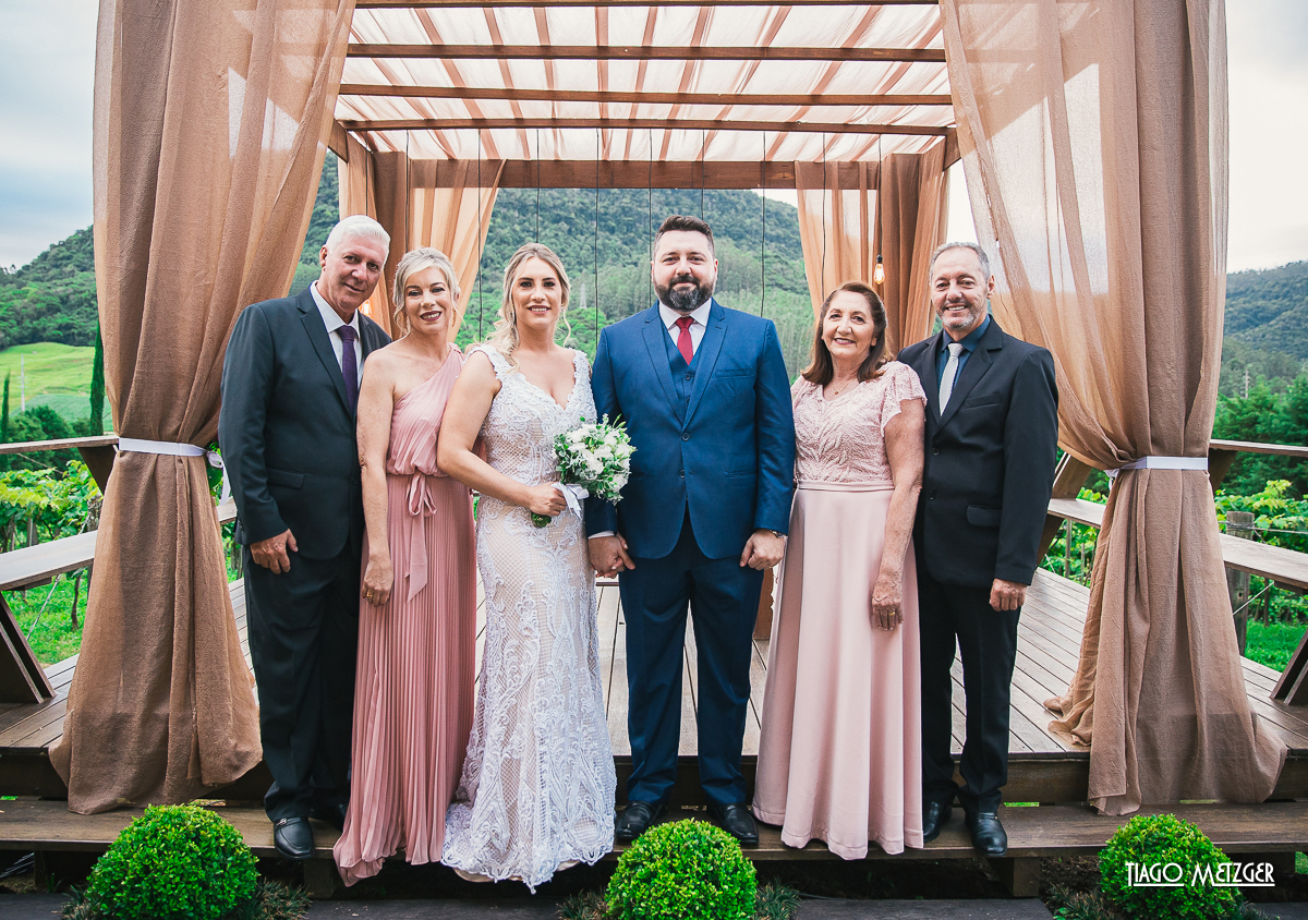 casamento ao ar livre; casamento rio do sul; casamento campo; casamento osteria la campagna; book externo; noivos; casal