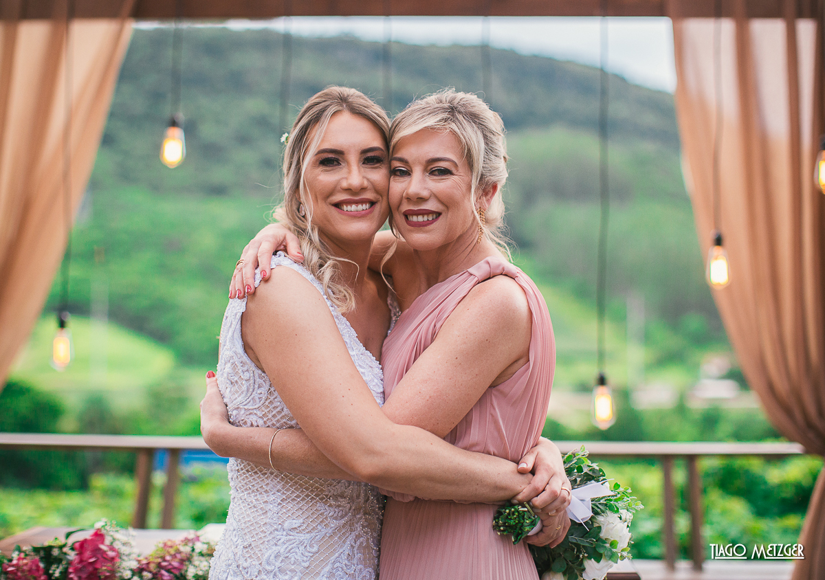 casamento ao ar livre; casamento rio do sul; casamento campo; casamento osteria la campagna; book externo; noivos; casal