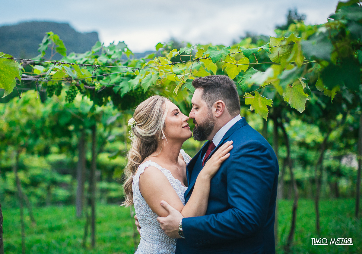 casamento ao ar livre; casamento rio do sul; casamento campo; casamento osteria la campagna; book externo; noivos; casal