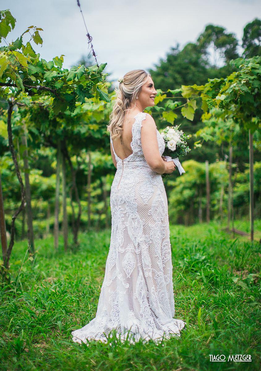 casamento ao ar livre; casamento rio do sul; casamento campo; casamento osteria la campagna; book externo; noivos; casal