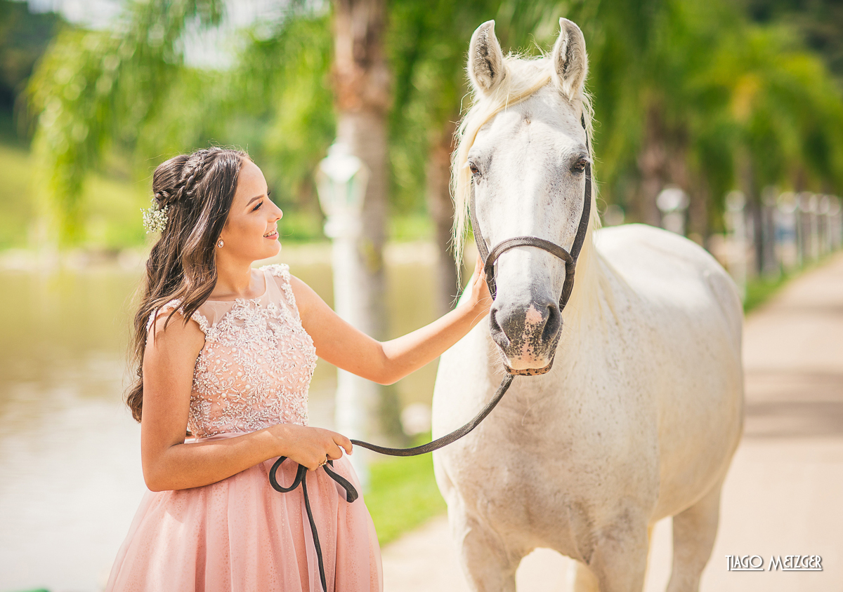 Book 15 anos; Debutante; Fazzenda Park Hotel; ensaio fotografico; Tiago Metzger; Book Externo