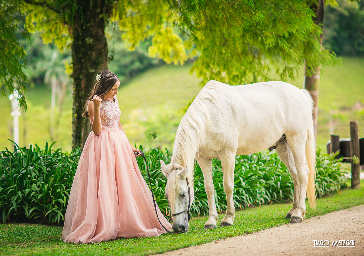 Book 15 anos; Debutante; Fazzenda Park Hotel; ensaio fotografico; Tiago Metzger; Book Externo