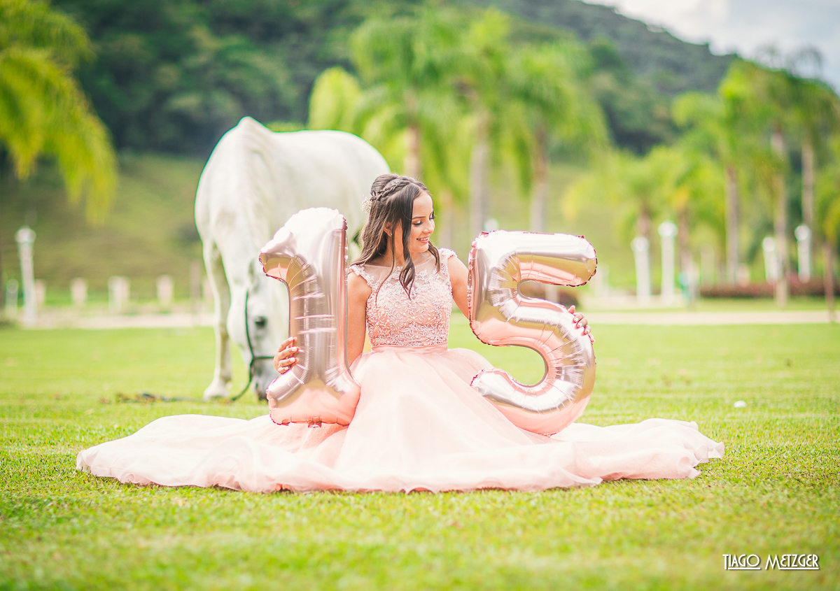 Book 15 anos; Debutante; Fazzenda Park Hotel; ensaio fotografico; Tiago Metzger; Book Externo
