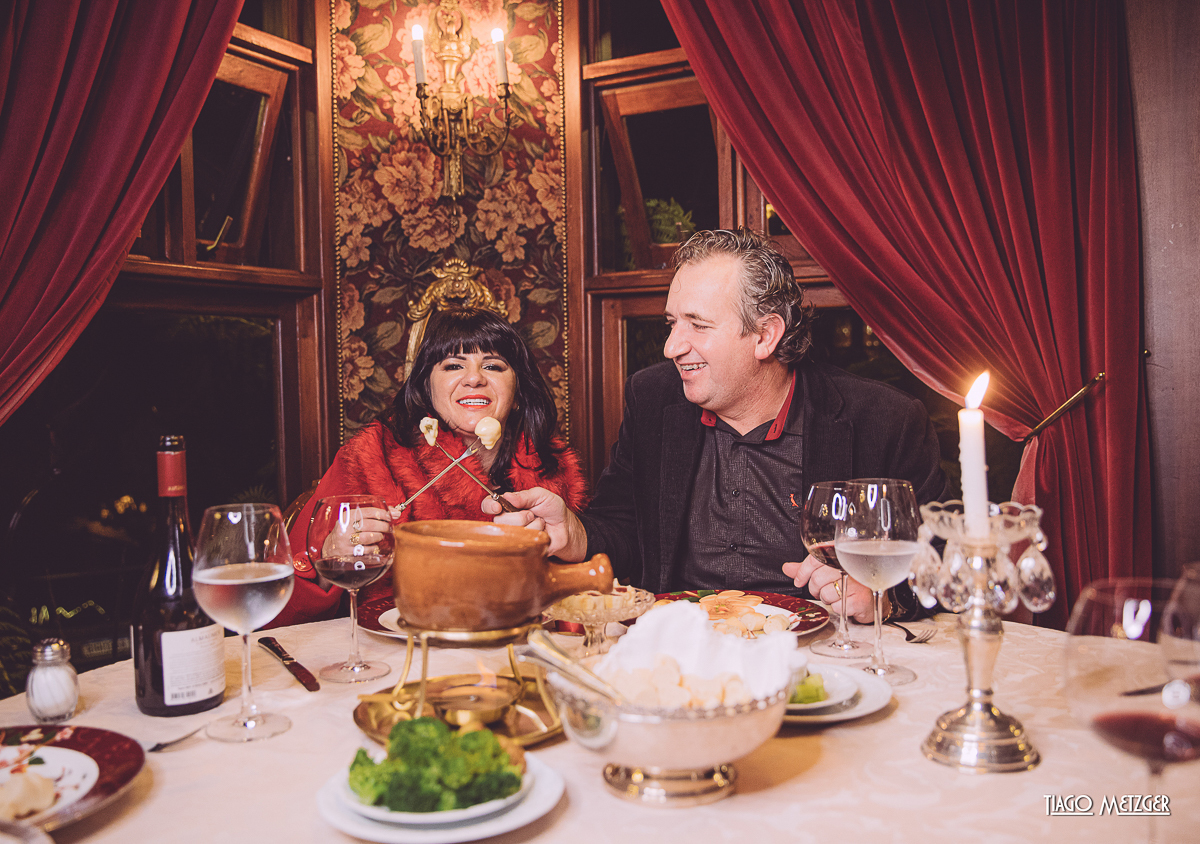 - Ensaio de Casal; Gramado RS; Canela RS; Ensaio de Casal na serra gaúcha; Book de casal em Gramado