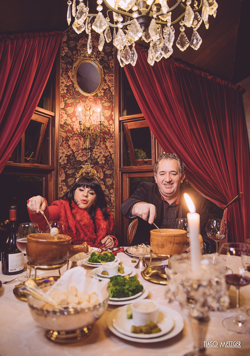 - Ensaio de Casal; Gramado RS; Canela RS; Ensaio de Casal na serra gaúcha; Book de casal em Gramado