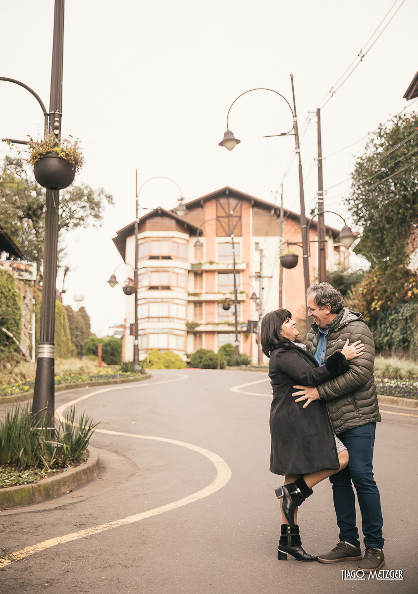 - Ensaio de Casal; Gramado RS; Canela RS; Ensaio de Casal na serra gaúcha; Book de casal em Gramado