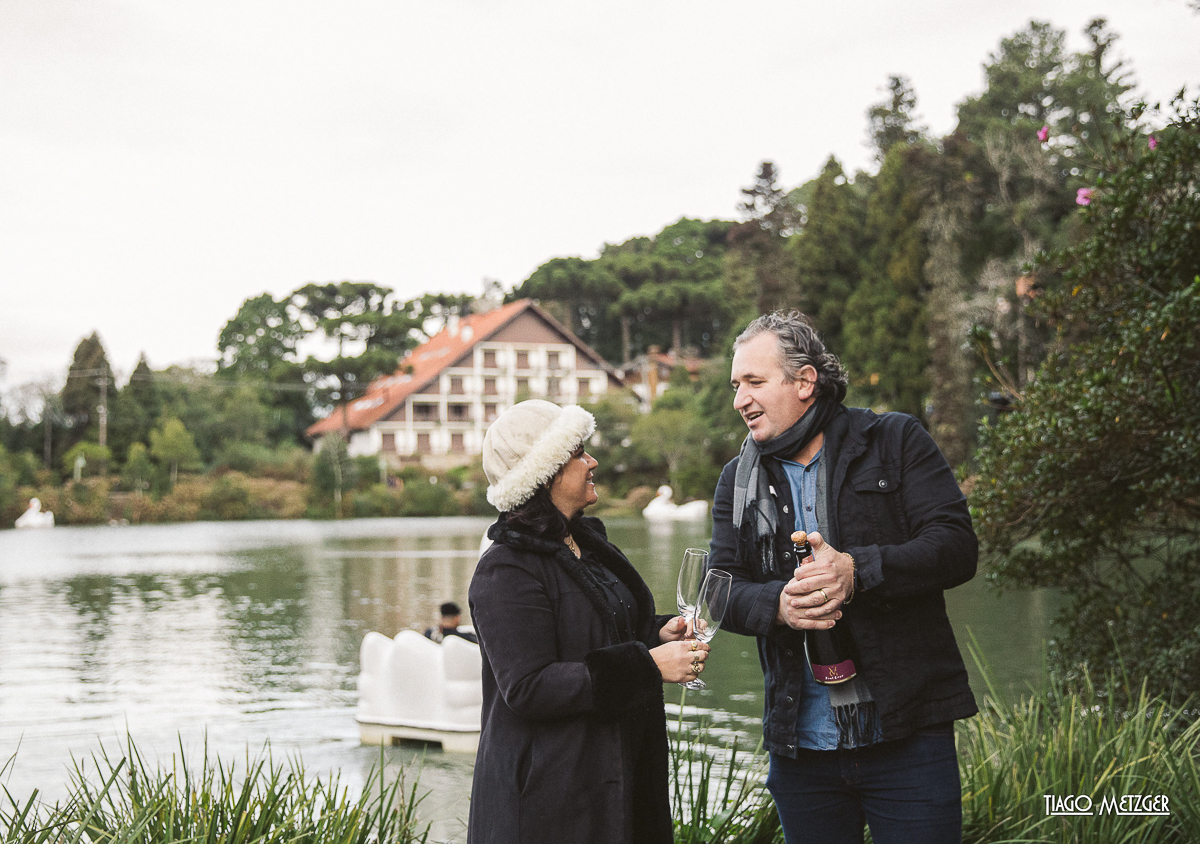 - Ensaio de Casal; Gramado RS; Canela RS; Ensaio de Casal na serra gaúcha; Book de casal em Gramado