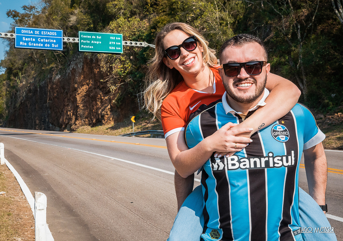 Pórtico de Entrada; Hotel Coline de France; Ensaio de casal; Ensaio em Gramado e Canela; Tiago Metzger; Casamentos dos sonhos; Rua torta; ensaio de casal em gramado; Lago Negro; Catedral de pedra em Canela; Pórtico de Entrada; Hotel Coline de France; Ensa