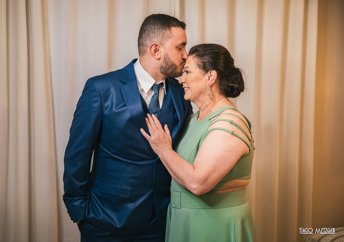 casamento; weddingday; #wedding #noivassc #casamento #noiva #vestidonoiva
#noivas2021 #noivasdobrasil #noivas #casando #casei
#weddingphotography#weddinginspiration
#weddingforward #weddingphoto #riodosul #noivos
#instabride #instawedding ; Noivoslages