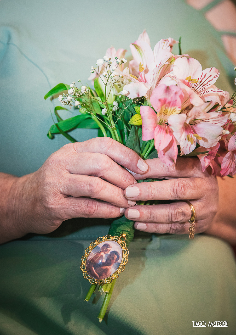 casamento; weddingday; #wedding #noivassc #casamento #noiva #vestidonoiva
#noivas2021 #noivasdobrasil #noivas #casando #casei
#weddingphotography#weddinginspiration
#weddingforward #weddingphoto #riodosul #noivos
#instabride #instawedding ; Noivoslages