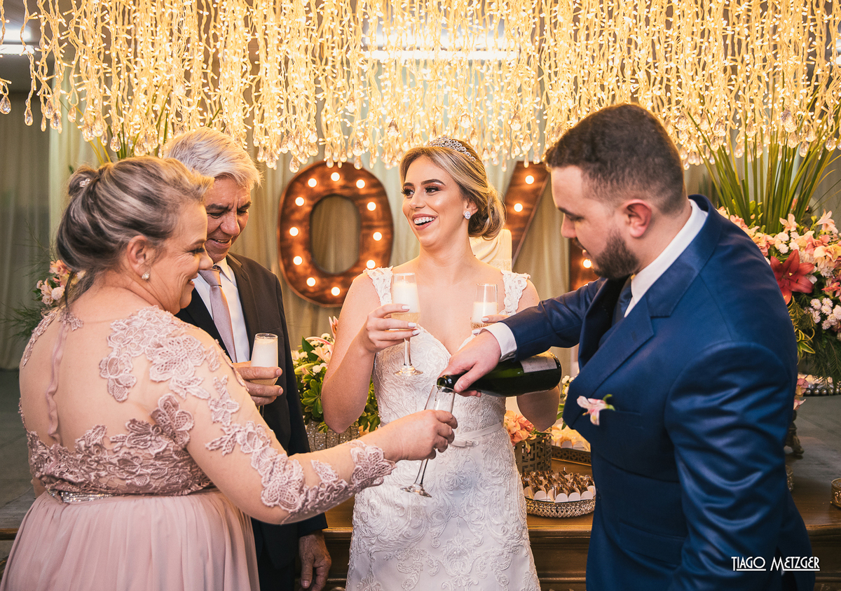 casamento; weddingday; #wedding #noivassc #casamento #noiva #vestidonoiva
#noivas2021 #noivasdobrasil #noivas #casando #casei
#weddingphotography#weddinginspiration
#weddingforward #weddingphoto #riodosul #noivos
#instabride #instawedding ; Noivoslages