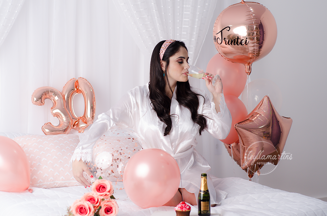 ENSAIO 30 ANOS TRINTEI BOOK 30 ANOS  FESTA DE 30 ANOS TRINTEI BOOK GESTANTE ENSAIO FAMILIA 
