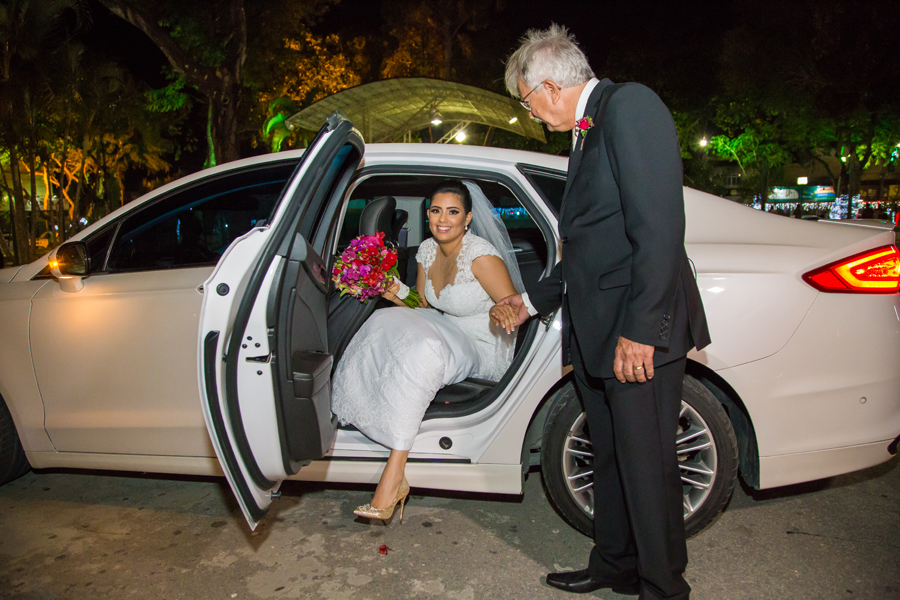 casamento, wedding ,eunapolis bahia , bahia , casar na bahia , casar de branco, lapis de noiva , vestido de noiva , bride , wedding love , love , noiva , noivo  , noiva classica , sapato de noiva , perfume de noiva , vestido branco , casamento em eunapoli