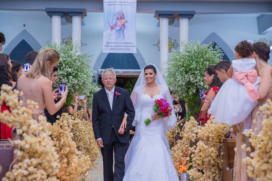 casamento, wedding ,eunapolis bahia , bahia , casar na bahia , casar de branco, lapis de noiva , vestido de noiva , bride , wedding love , love , noiva , noivo  , noiva classica , sapato de noiva , perfume de noiva , vestido branco , casamento em eunapoli