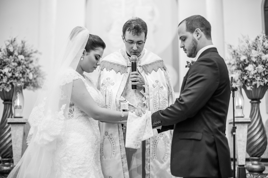 casamento, wedding ,eunapolis bahia , bahia , casar na bahia , casar de branco, lapis de noiva , vestido de noiva , bride , wedding love , love , noiva , noivo  , noiva classica , sapato de noiva , perfume de noiva , vestido branco , casamento em eunapoli