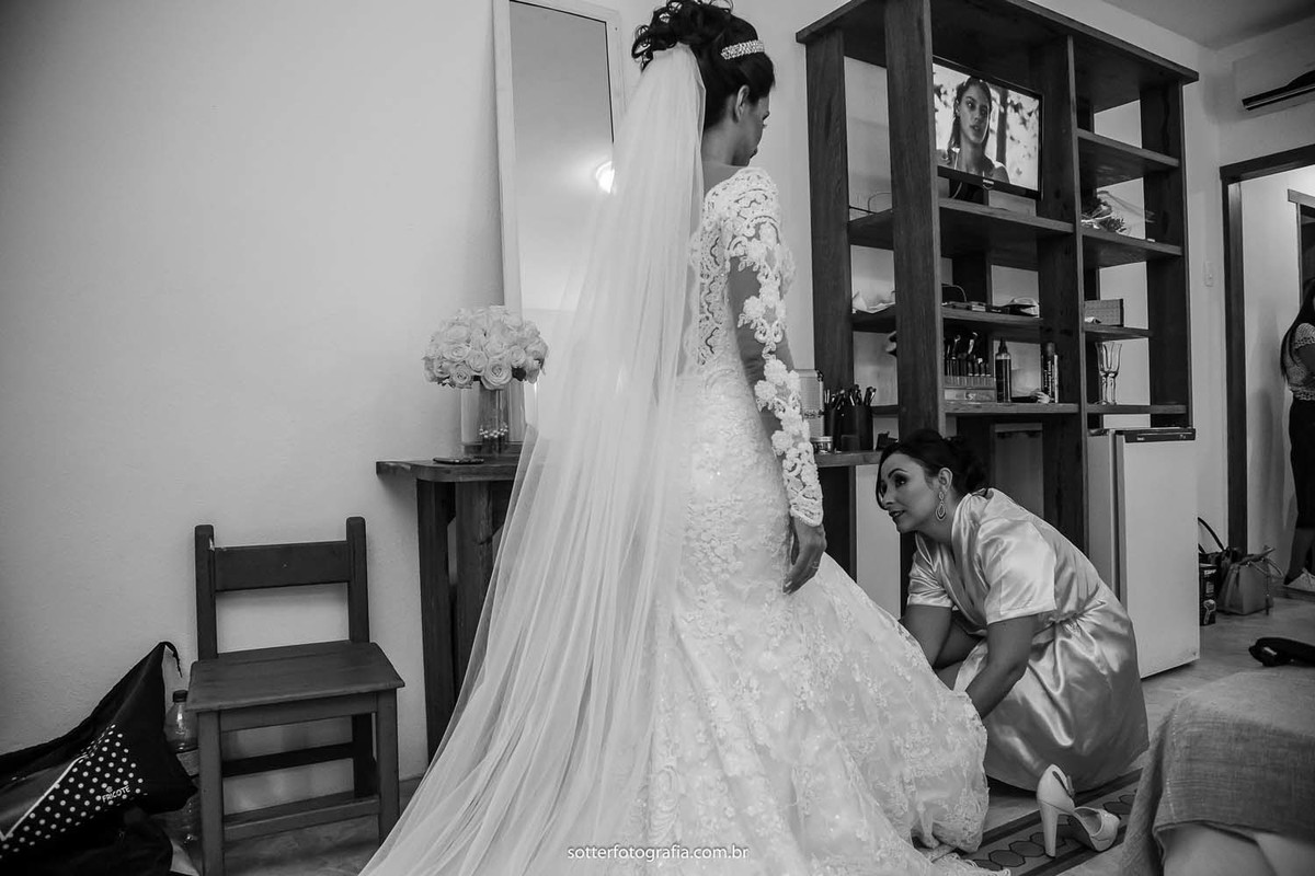 sapato de noiva,noivo em trancoso, casar em trancoso, casamento em trancoso, casamento em arraial dajuda, fotografo em trancoso, fotografo em arraial dajuda, fotografo de casamento em trancoso,