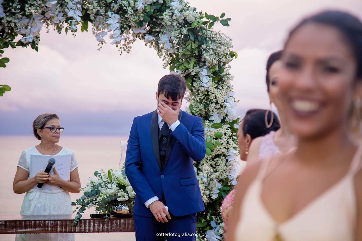 noivo chorando,noivo em trancoso, casar em trancoso, casamento em trancoso, casamento em arraial dajuda, fotografo em trancoso, fotografo em arraial dajuda, fotografo de casamento em trancoso,