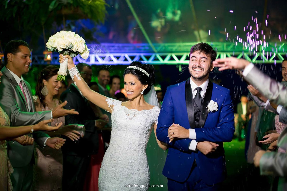 chuva de arroz,noivo em trancoso, casar em trancoso, casamento em trancoso, casamento em arraial dajuda, fotografo em trancoso, fotografo em arraial dajuda, fotografo de casamento em trancoso,