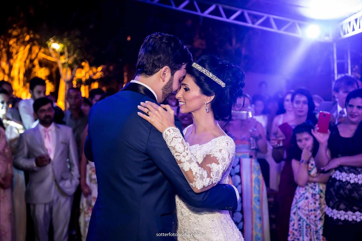 dança dos noivos,noivo em trancoso, casar em trancoso, casamento em trancoso, casamento em arraial dajuda, fotografo em trancoso, fotografo em arraial dajuda, fotografo de casamento em trancoso,
