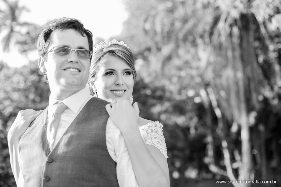 trash the drass, porto seguro, trancoso, arraial dajuda, casamento , casar ,  vestido de noiva , noiva classica , veu de noiva , lapis de noiva, bride , ensaio com cachorro , odhin , noivos ,casar na bahia , fotografo de casamento em trancoso , fotografo 