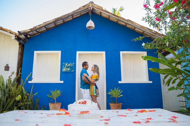 save the date , trancoso-ba , trancoso , fotografo de casamento porto seguro , fotografoa de casamento arraial dajuda , fotografo de casamento trancoso , fotografo de casamento bahia , wedding , vestido de noiva , ensaio fotografico em trancoso, casal em 